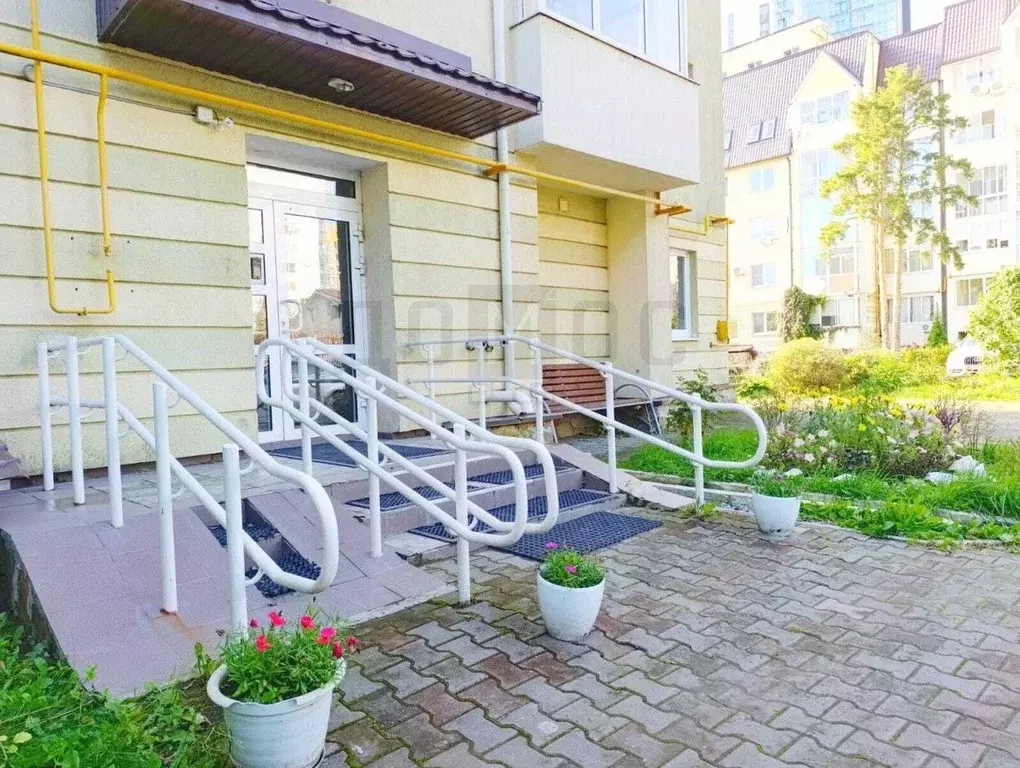 Офис в Свердловская область, Екатеринбург ул. Рощинская, 63 (57 м) - Фото 2