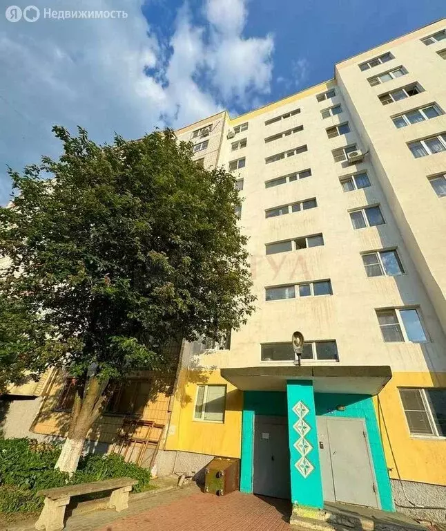 3-комнатная квартира: Старый Оскол, микрорайон Лесной, 17 (62 м) - Фото 0