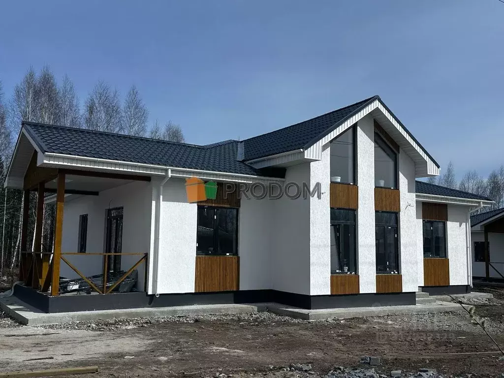 Дом в Свердловская область, Верхнее Дуброво пгт пер. Золотой (151 м) - Фото 0