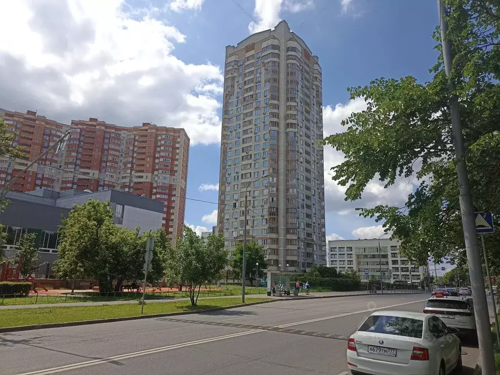 Гараж в Москва ул. Твардовского, 12 (17 м) - Фото 0