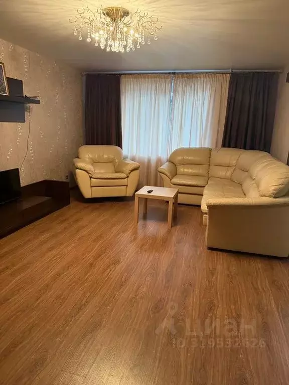 3-к кв. Удмуртия, Ижевск ул. 40 лет Победы, 140 (96.0 м) - Фото 0