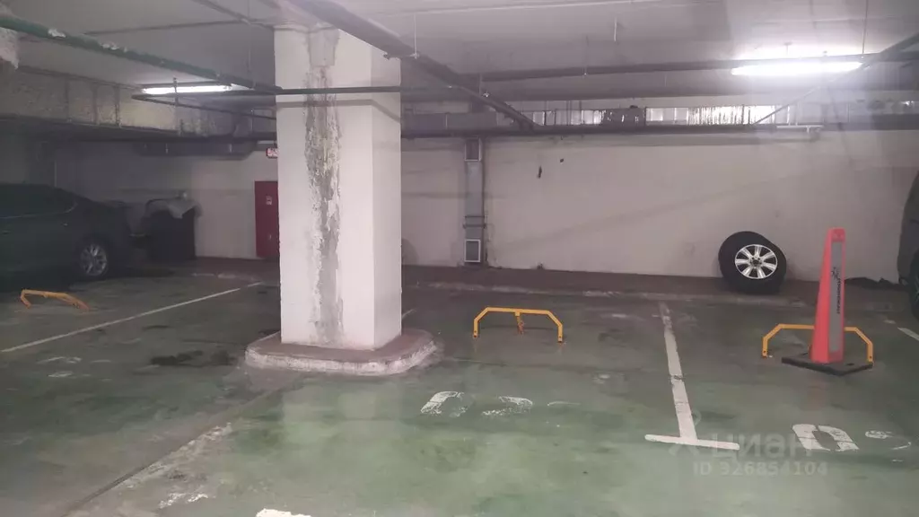 Гараж в Москва ул. Хамовнический Вал, 36 (14 м) - Фото 1