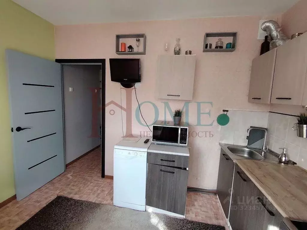 2-к кв. Новосибирская область, Новосибирск Спортивная ул., 13 (56.0 м) - Фото 1