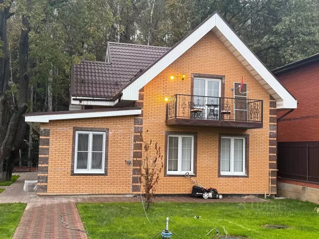 Дом в Москва д. Романцево, 19 (300 м) - Фото 2