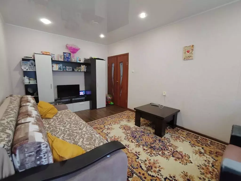 2-к кв. Астраханская область, Астрахань Имени Бабаевского мкр, ул. ... - Фото 2