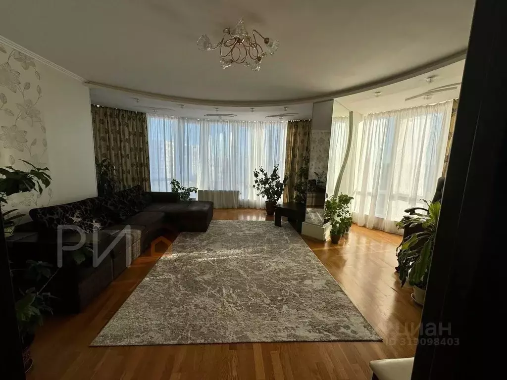 2-к кв. Севастополь ул. Маячная, 16 (89.5 м) - Фото 0