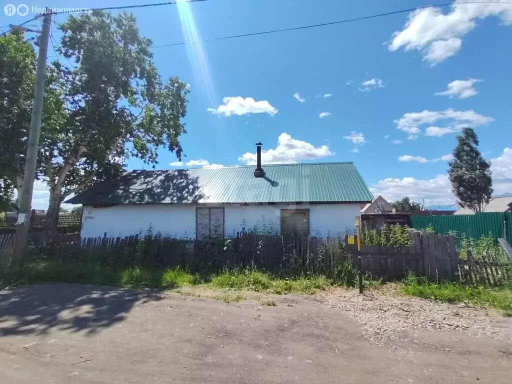 Дом в Елизово, Центральная улица (35.6 м) - Фото 1