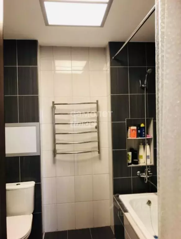 4-к кв. Челябинская область, Челябинск ул. Академика Сахарова, 12 ... - Фото 2