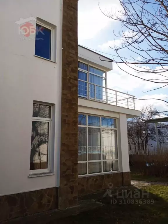 Коттедж в Крым, Евпатория ул. Киевская, 57А (240 м) - Фото 0
