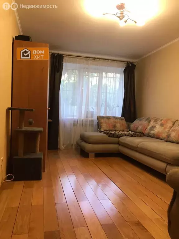3-комнатная квартира: Симферополь, улица Менделеева, 8 (54 м) - Фото 1