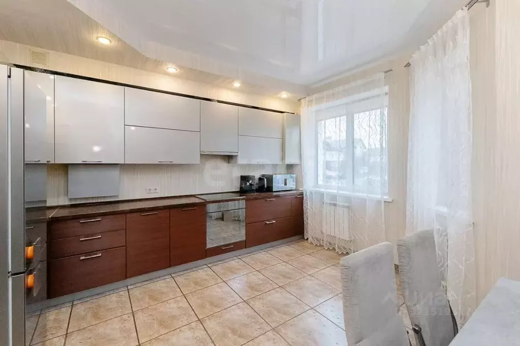 Таунхаус в Свердловская область, Екатеринбург ул. Хрустальногорская, ... - Фото 1