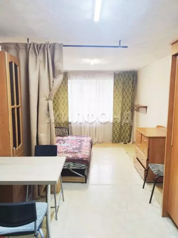 Комната Новосибирская область, Новосибирск Советская ул., 97 (17.5 м) - Фото 0