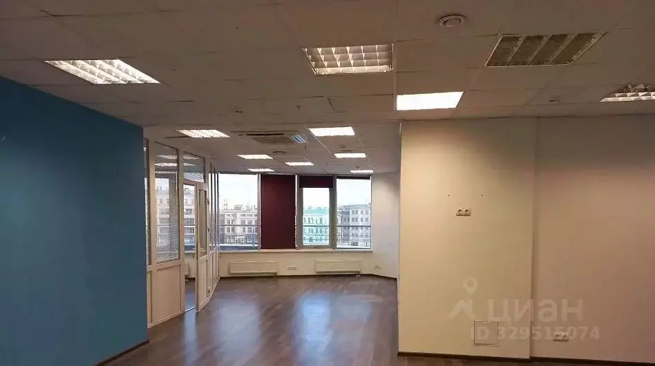 Офис в Санкт-Петербург Петроградская наб., 22 (422 м) - Фото 1