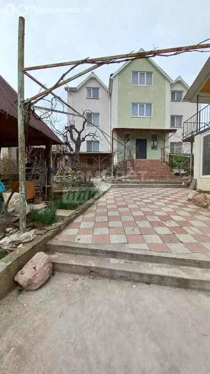 Дом в Севастополь, улица Кошубы, 17 (653.3 м) - Фото 1