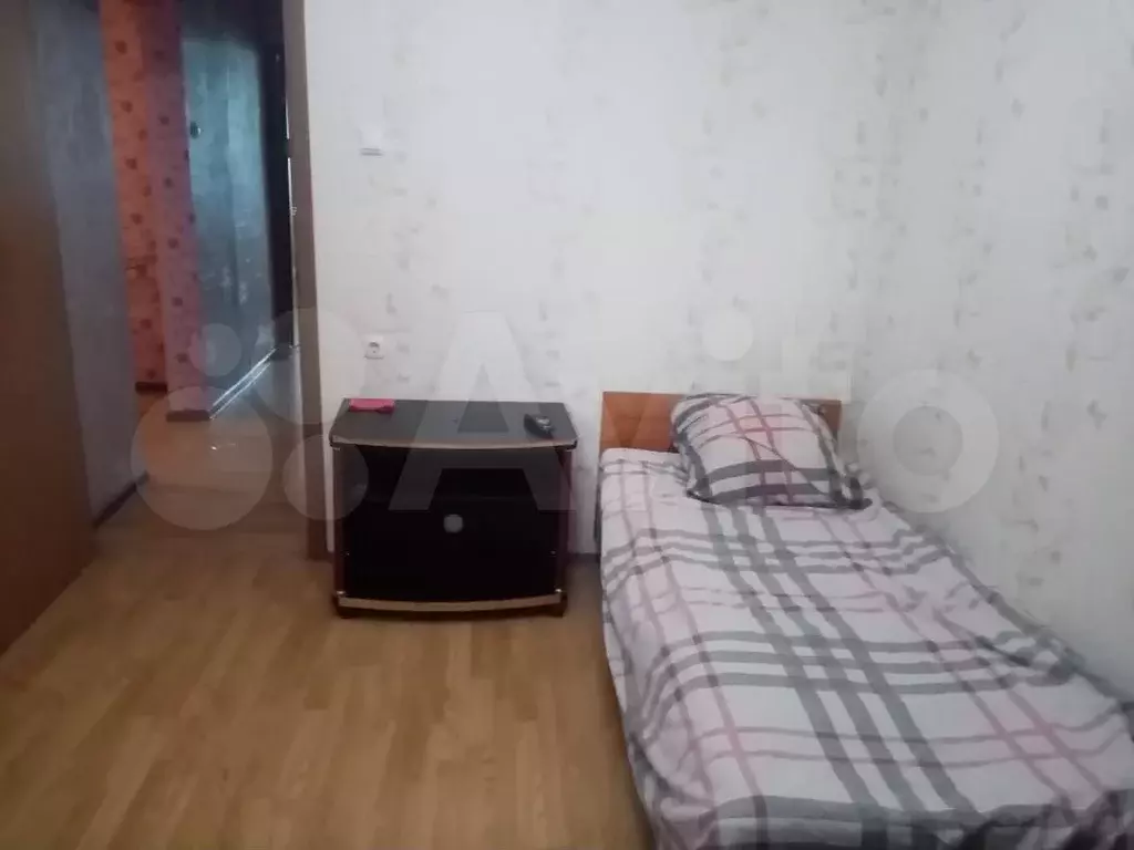 Комната 16 м в 4-к., 8/14 эт. - Фото 0