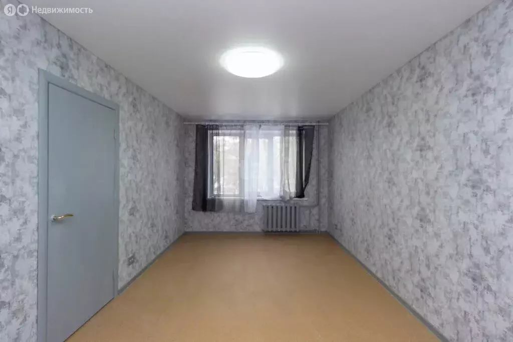 3-комнатная квартира: Омск, Волочаевская улица, 13Е (55.7 м) - Фото 1