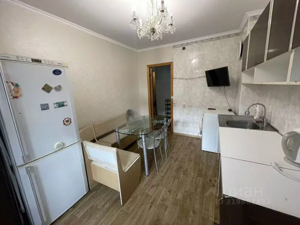 2-к кв. Крым, Симферополь ул. Дыбенко, 22 (65.0 м) - Фото 1