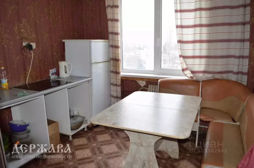 3-к кв. Белгородская область, Старый Оскол Буденного мкр, 8 (68.0 м) - Фото 1