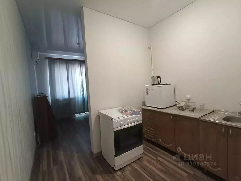 Студия Краснодарский край, Абинск ул. Свердлова, 16 (20.3 м) - Фото 0