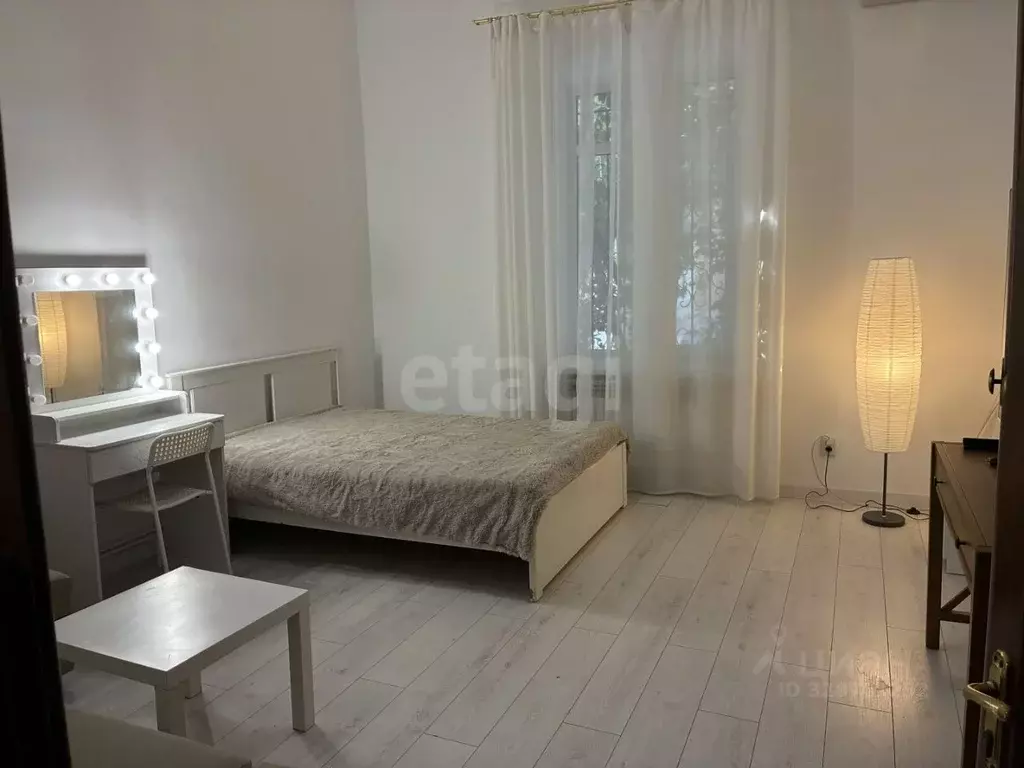 1-к кв. Крым, Ялта ул. Чехова, 24 (30.0 м) - Фото 1