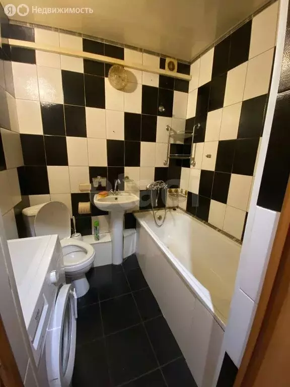 1-комнатная квартира: Сатка, Солнечная улица, 11 (27.6 м) - Фото 1