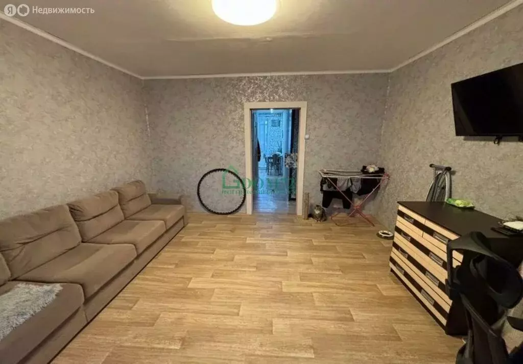 1-комнатная квартира: Тобольск, 9-й микрорайон, 18А (38 м) - Фото 2