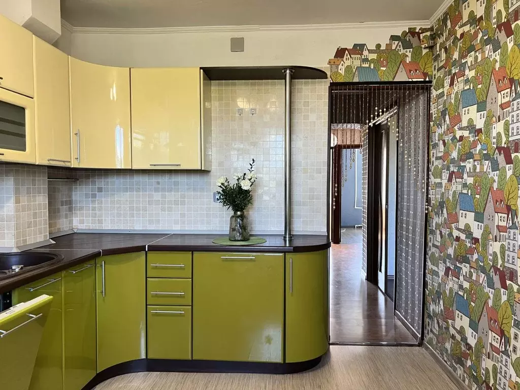 4-к кв. Бурятия, Улан-Удэ ул. Цивилева, 33 (72.7 м) - Фото 2