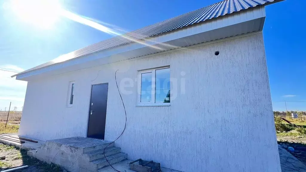 Дом в село Введенское, улица микрорайон Южный (91 м) - Фото 1