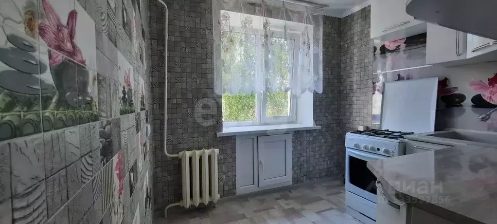 1-к кв. Башкортостан, Стерлитамак ул. Блюхера, 21 (30.2 м) - Фото 1
