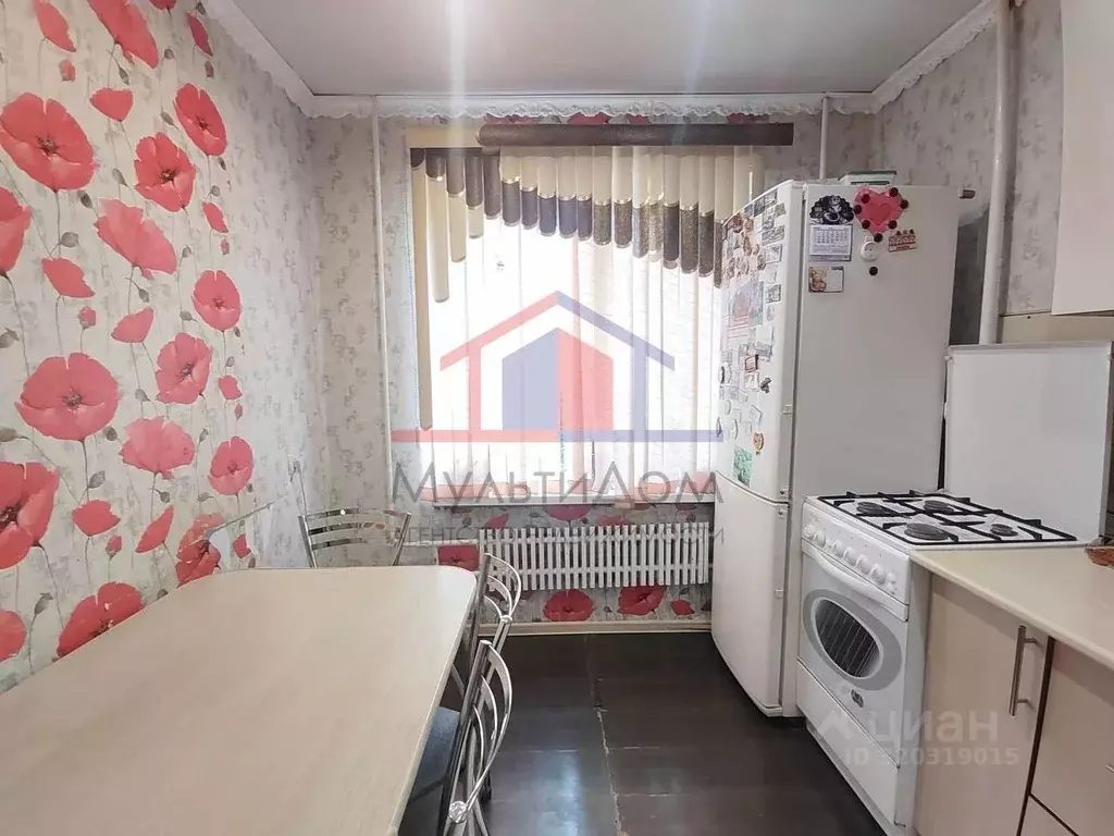3-к кв. Белгородская область, Губкин ул. Воинов-Интернационалистов, 3 ... - Фото 0