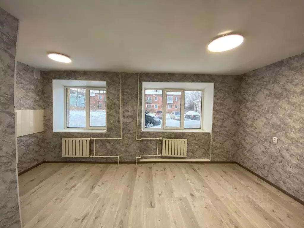 Офис в Свердловская область, Нижний Тагил Полярная ул., 4 (21 м) - Фото 1