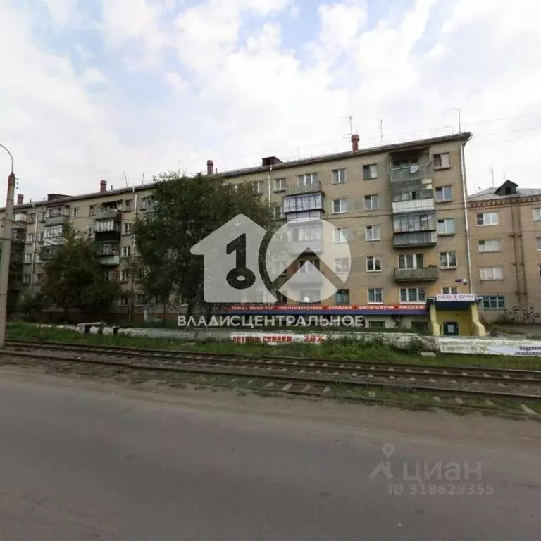 2-к кв. Челябинская область, Челябинск Новороссийская ул., 10 (42.4 м) - Фото 0