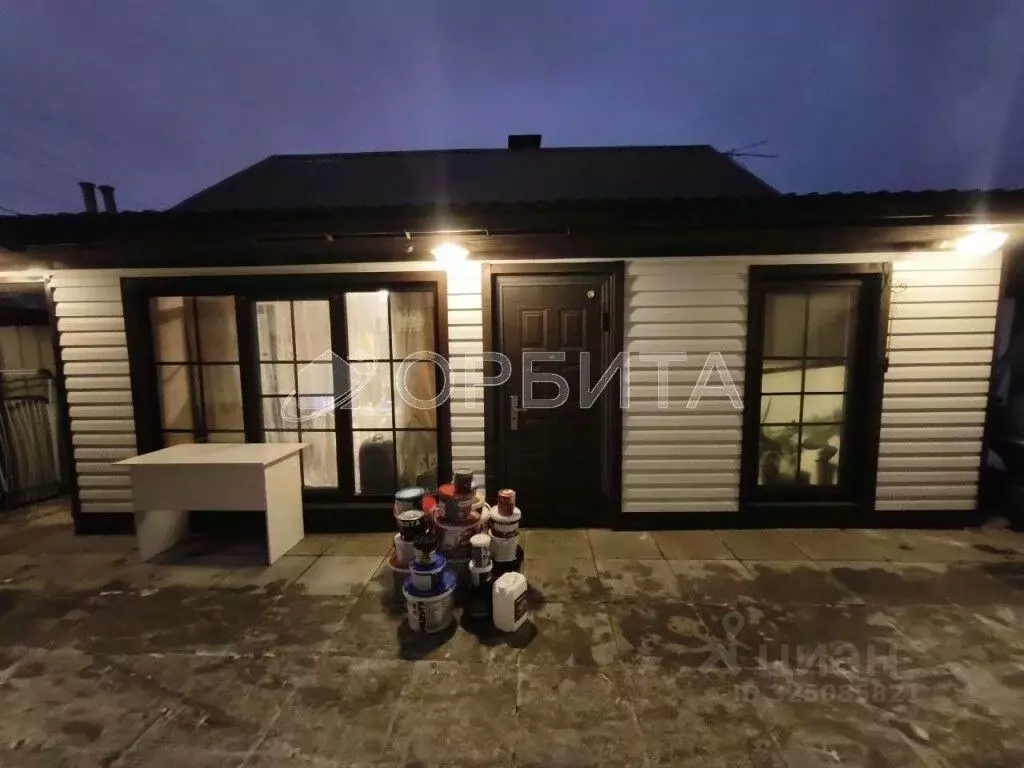 Дом в Тюменская область, Тюмень Большая Заречная ул., 103 (86 м) - Фото 1