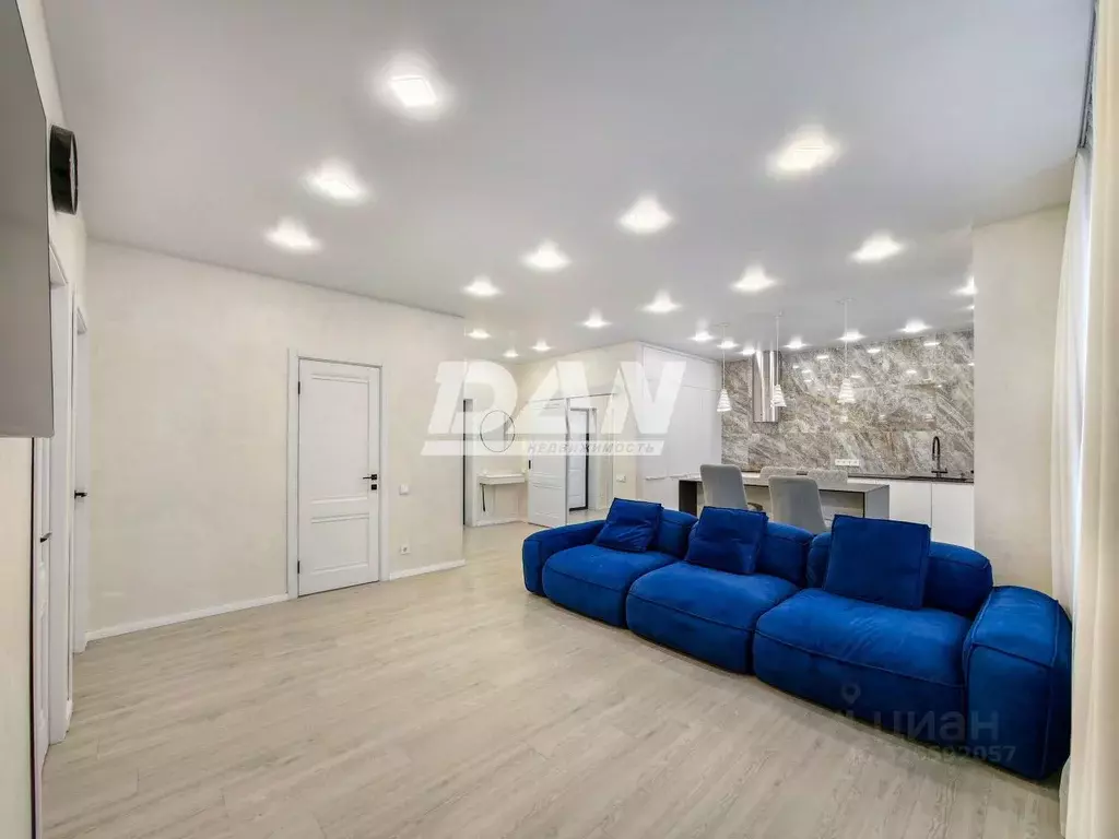 3-к кв. Челябинская область, Челябинск ул. Овчинникова, 18В (84.3 м) - Фото 2