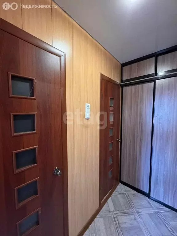 2-комнатная квартира: Норильск, Югославская улица, 22 (58 м) - Фото 0