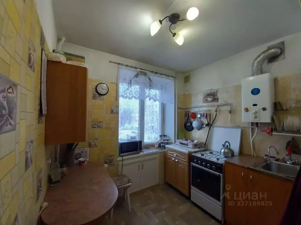 2-к кв. Ленинградская область, Отрадное Кировский район, Вокзальная ... - Фото 1