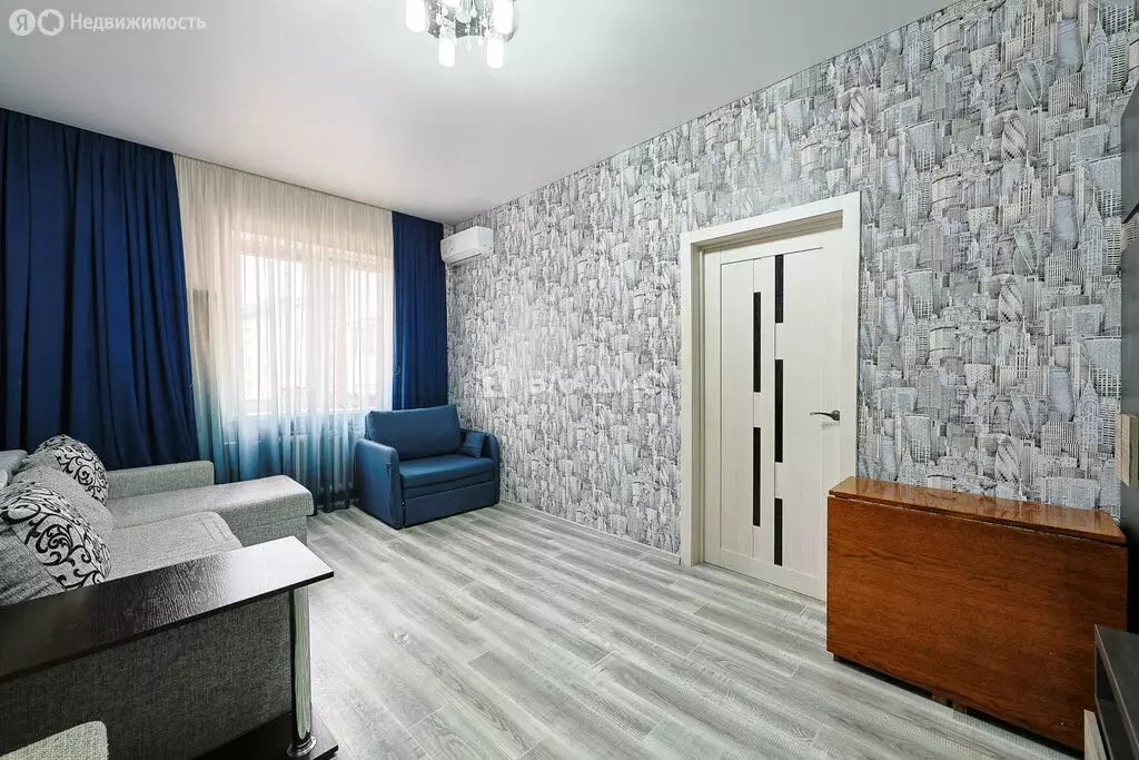 2-комнатная квартира: Калининград, Эпроновская улица, 17 (41.8 м) - Фото 1