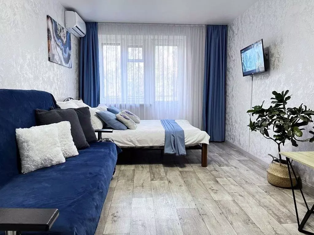 1-к кв. Крым, Симферополь ул. Дорожная, 10 (36.0 м) - Фото 1