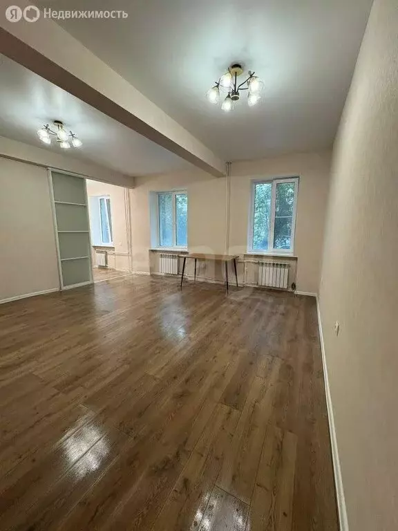 1-комнатная квартира: Астрахань, Кировский район, улица Урицкого, 10/9 ... - Фото 1