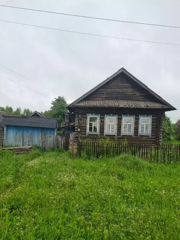 Дом в Марий Эл, Медведевский район, Люльпанское с/пос, д. Люльпаны ул. ... - Фото 1