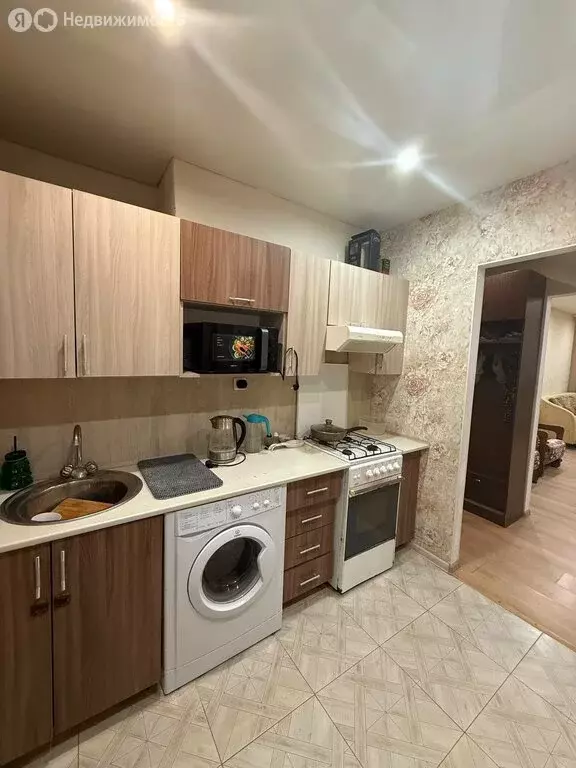 2-комнатная квартира: Смоленск, Станционная улица, 2А (41 м) - Фото 1