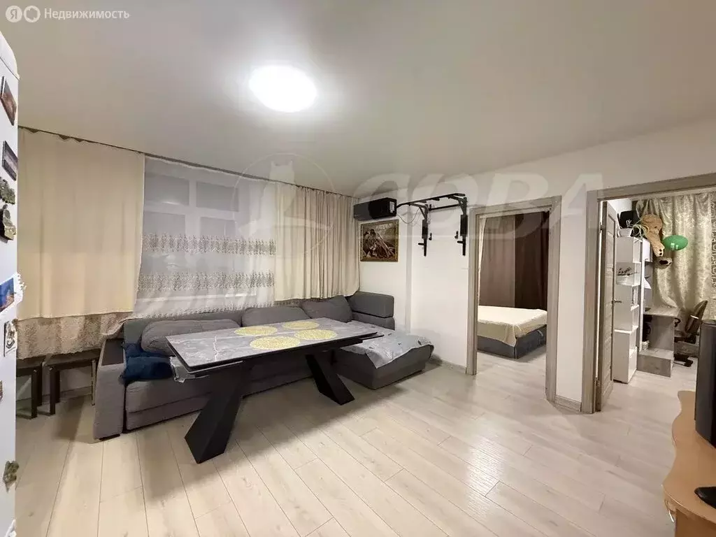 2-комнатная квартира: Тюмень, улица Первооткрывателей, 14 (51 м) - Фото 0