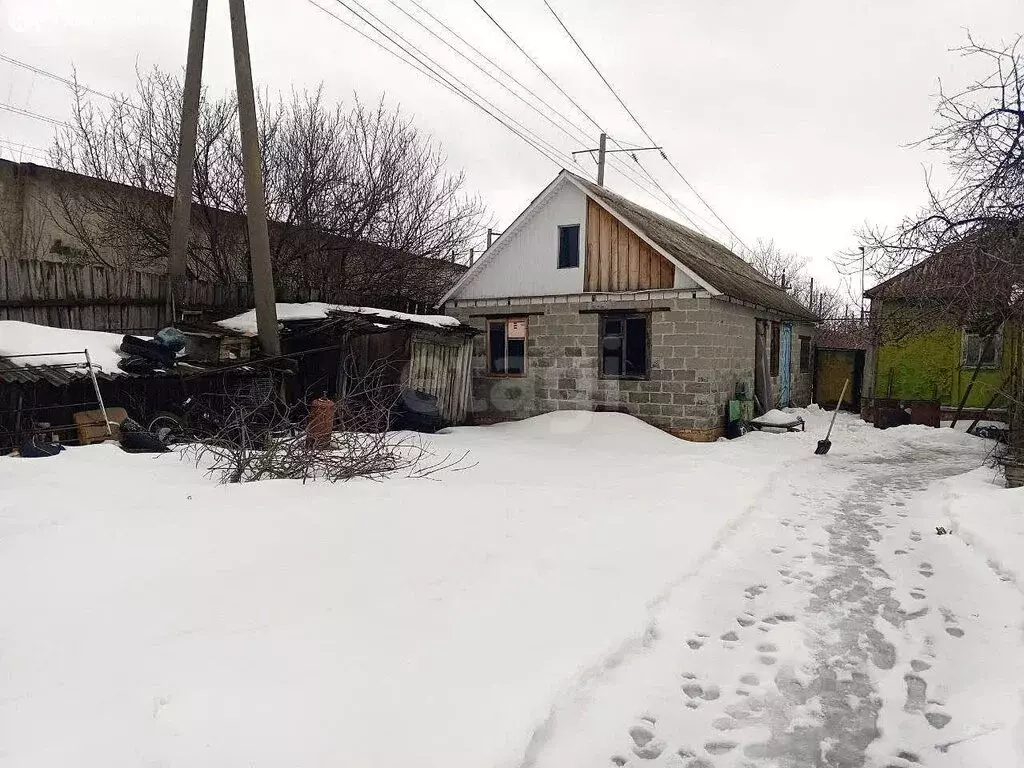 Дом в Новый Оскол, Драгунская улица (38.7 м) - Фото 1