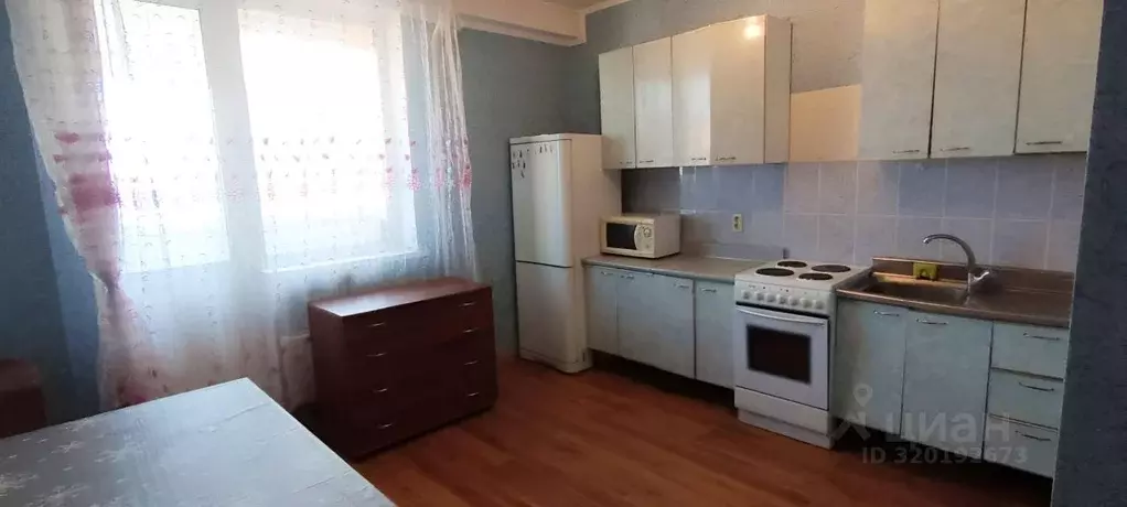 1-к кв. Новосибирская область, Новосибирск ул. Кирова, 27/3 (39.5 м) - Фото 0