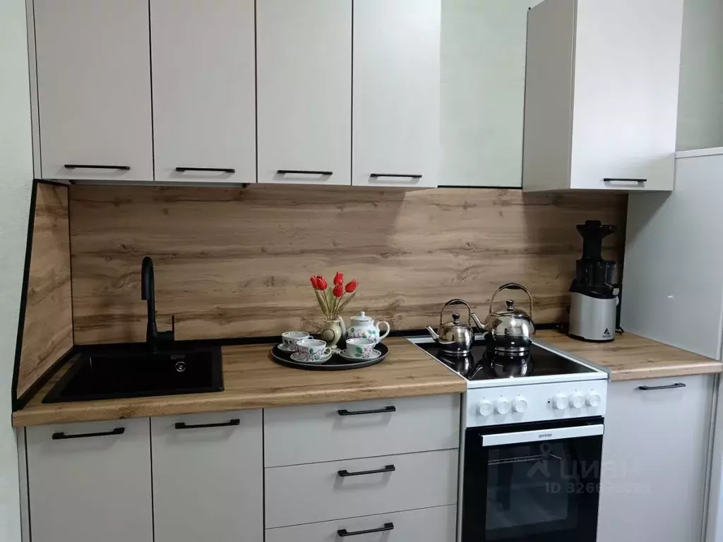 1-к кв. Омская область, Омск Омская ул., 109 (42.1 м) - Фото 2