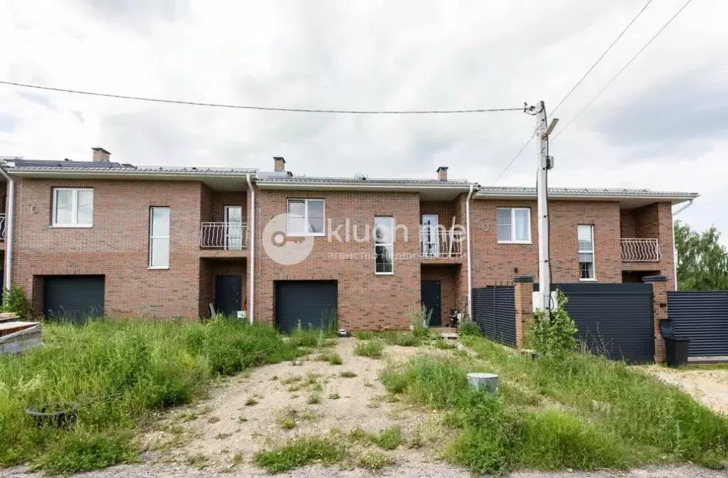 Таунхаус в Татарстан, Пестречинский район, Богородское с/пос, д. Куюки ... - Фото 1