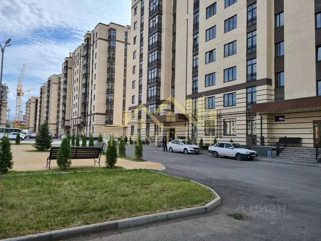 2-к кв. Северная Осетия, Владикавказ ул. Астана Кесаева, 44Б (64.0 м) - Фото 1