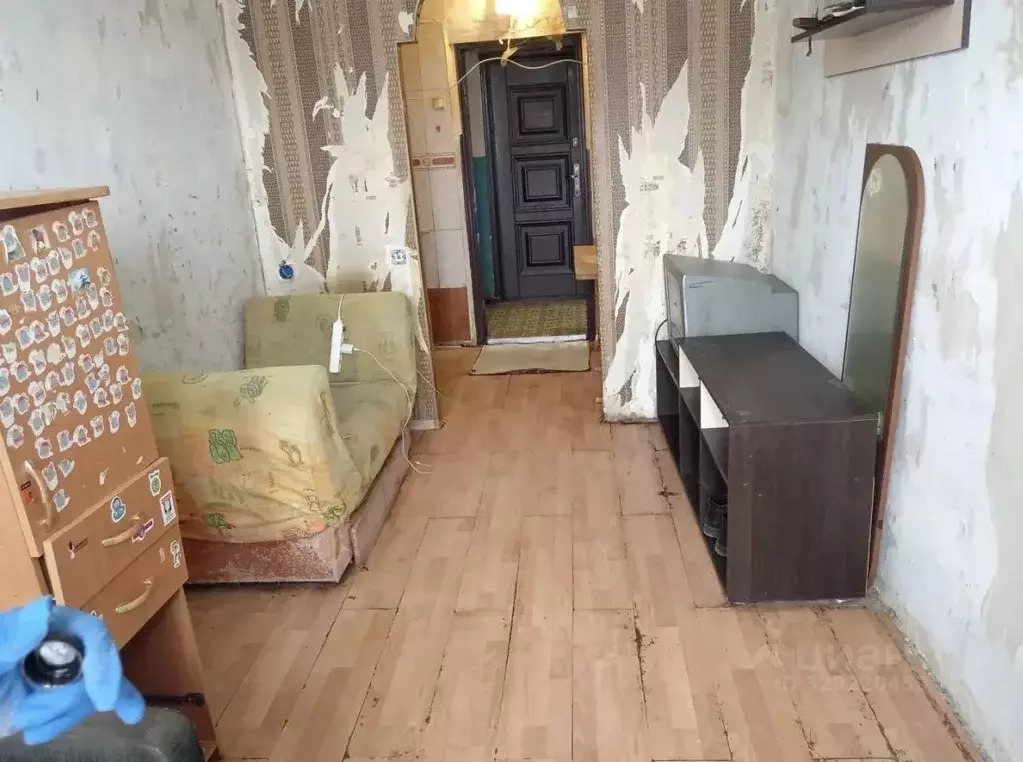 Комната Красноярский край, Красноярск ул. Кутузова, 21 (14.0 м) - Фото 1