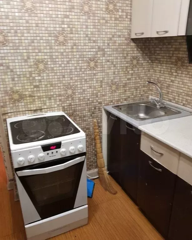 1-к. квартира, 30 м, 5/5 эт. - Фото 0