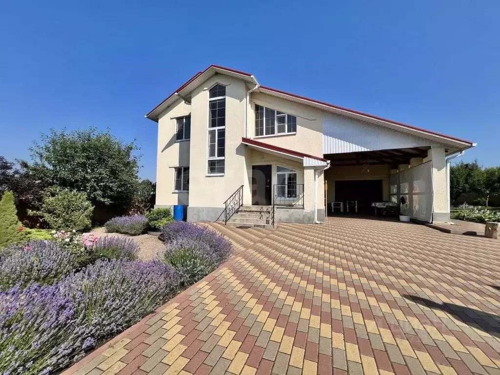 Дом в Белгородская область, Яковлевский муниципальный округ, Красный ... - Фото 1